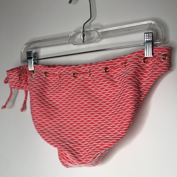 NWT Jessica Simpson Twiggy Stripe Textured Hipster Bikini Bottom SIZE LARGE - Picture 6 of 9